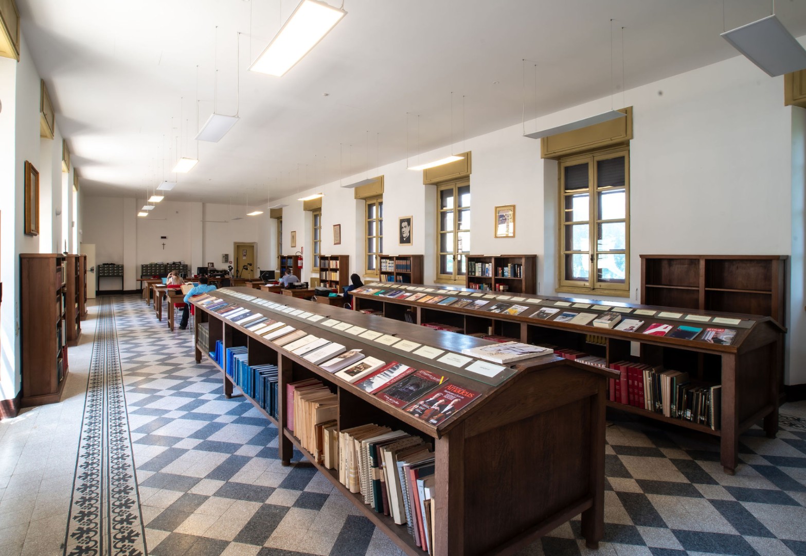 biblioteca-1.jpg