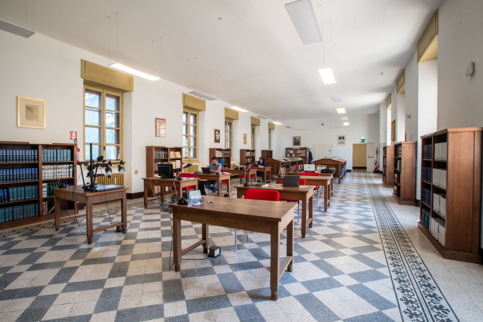biblioteca-2.jpg