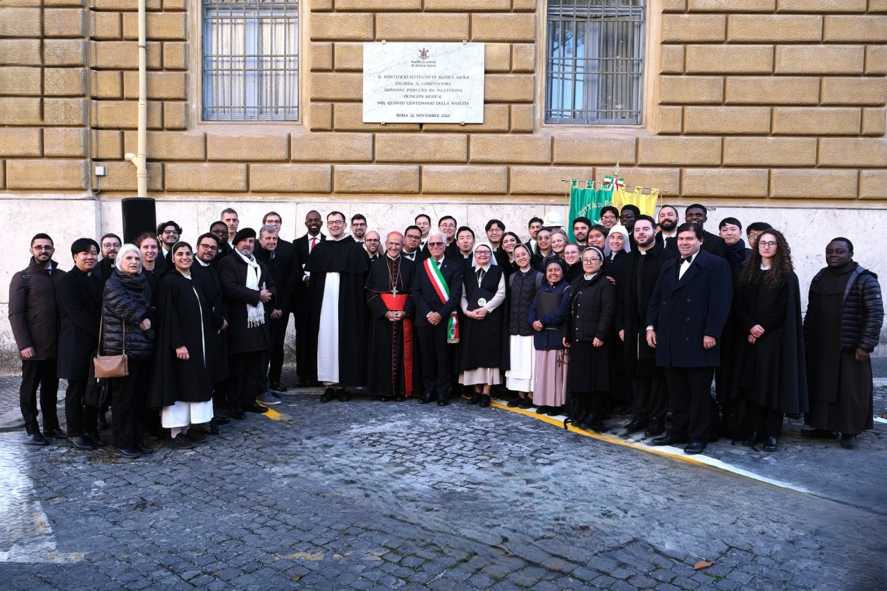L'inaugurazione della targa dedicata a Giovanni Pierluigi da Palestrina