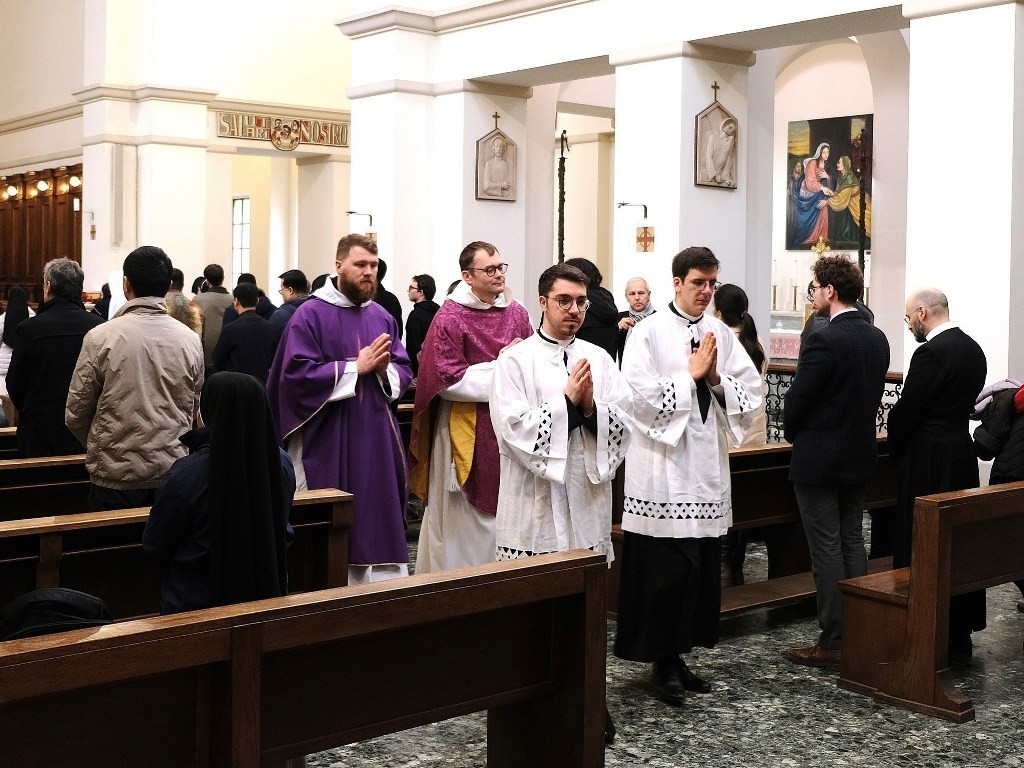 Holy Mass in preparation for Holy Christmas