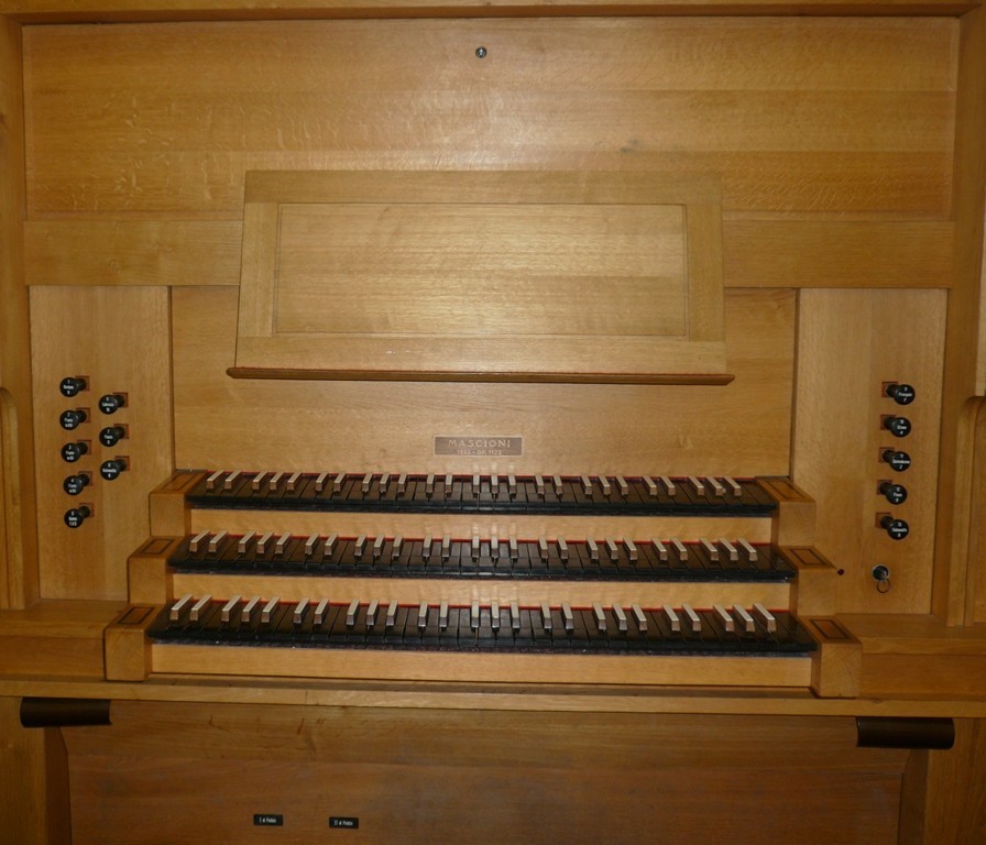 Mascioni-opus-1122-4.jpeg